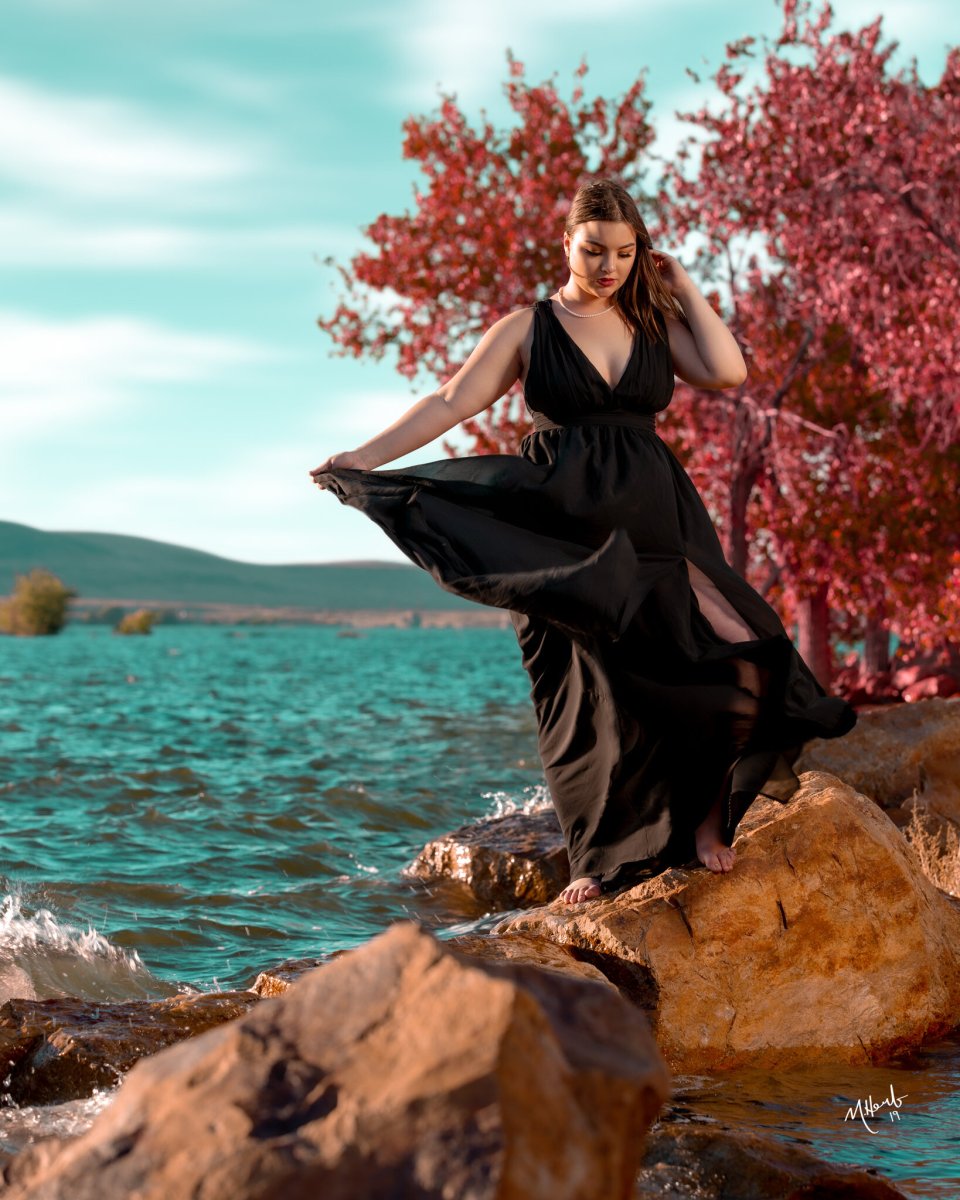 Whitney Rocks portrait